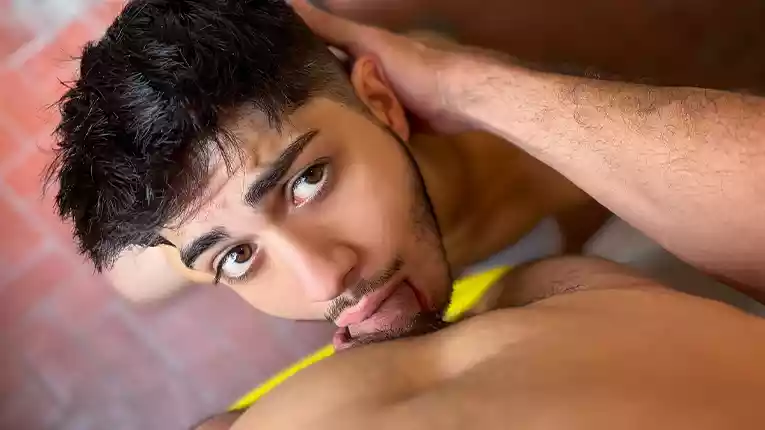 Heavy Lifting, Hard Fucking – Leon Giok and Luka Team