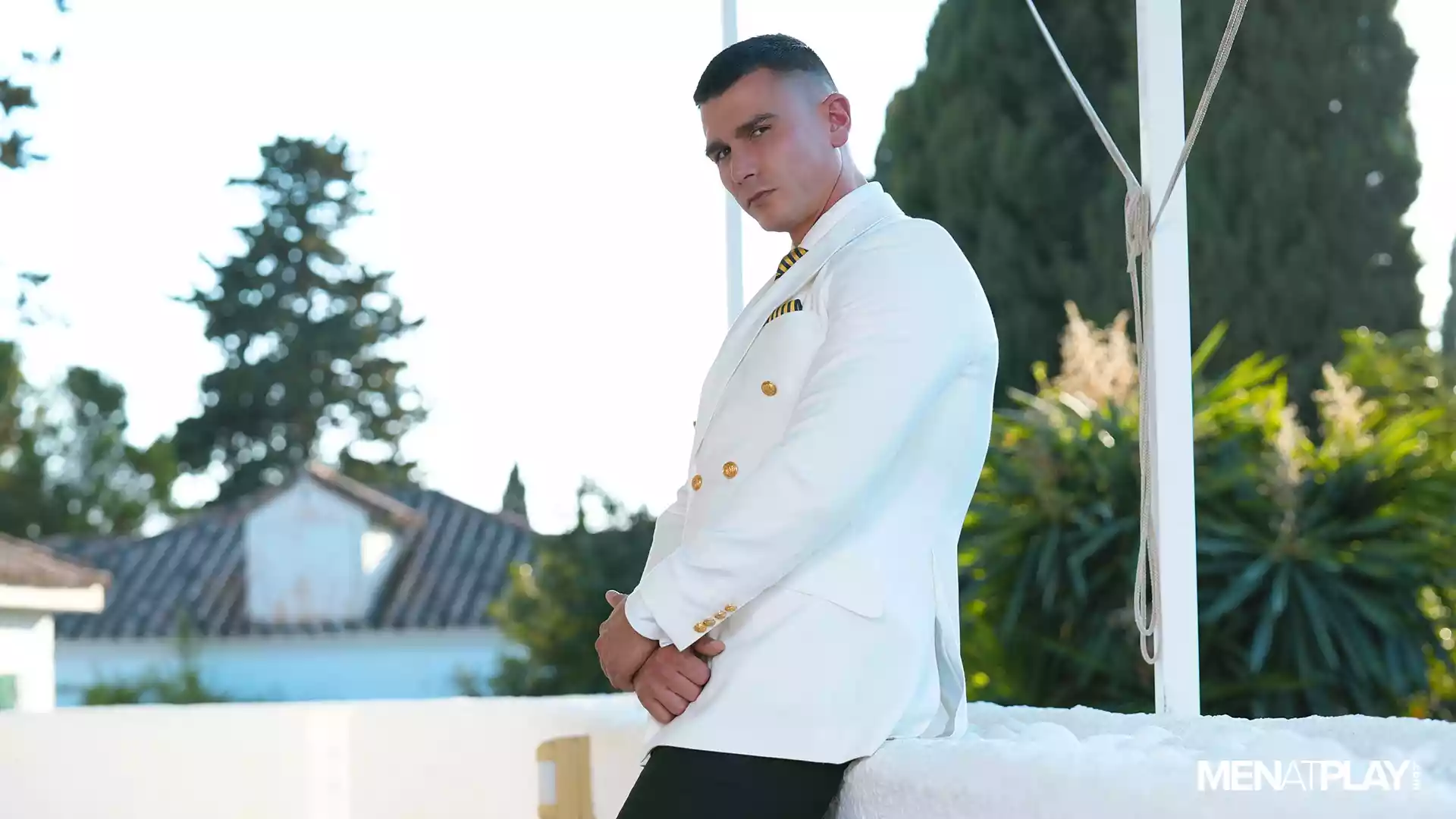 Capo Dei Capi, Mr. Deep Voice