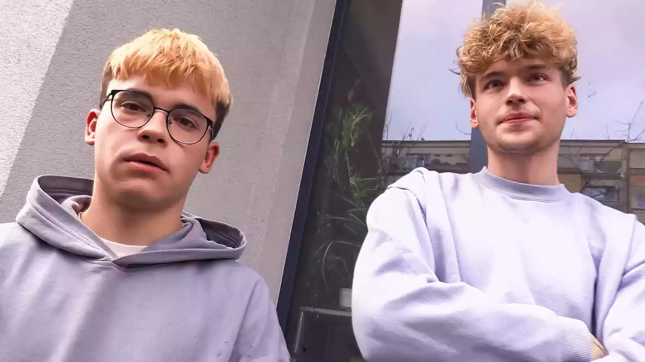 Czech Hunter 830 – Denny, Daniel Daan and Karl