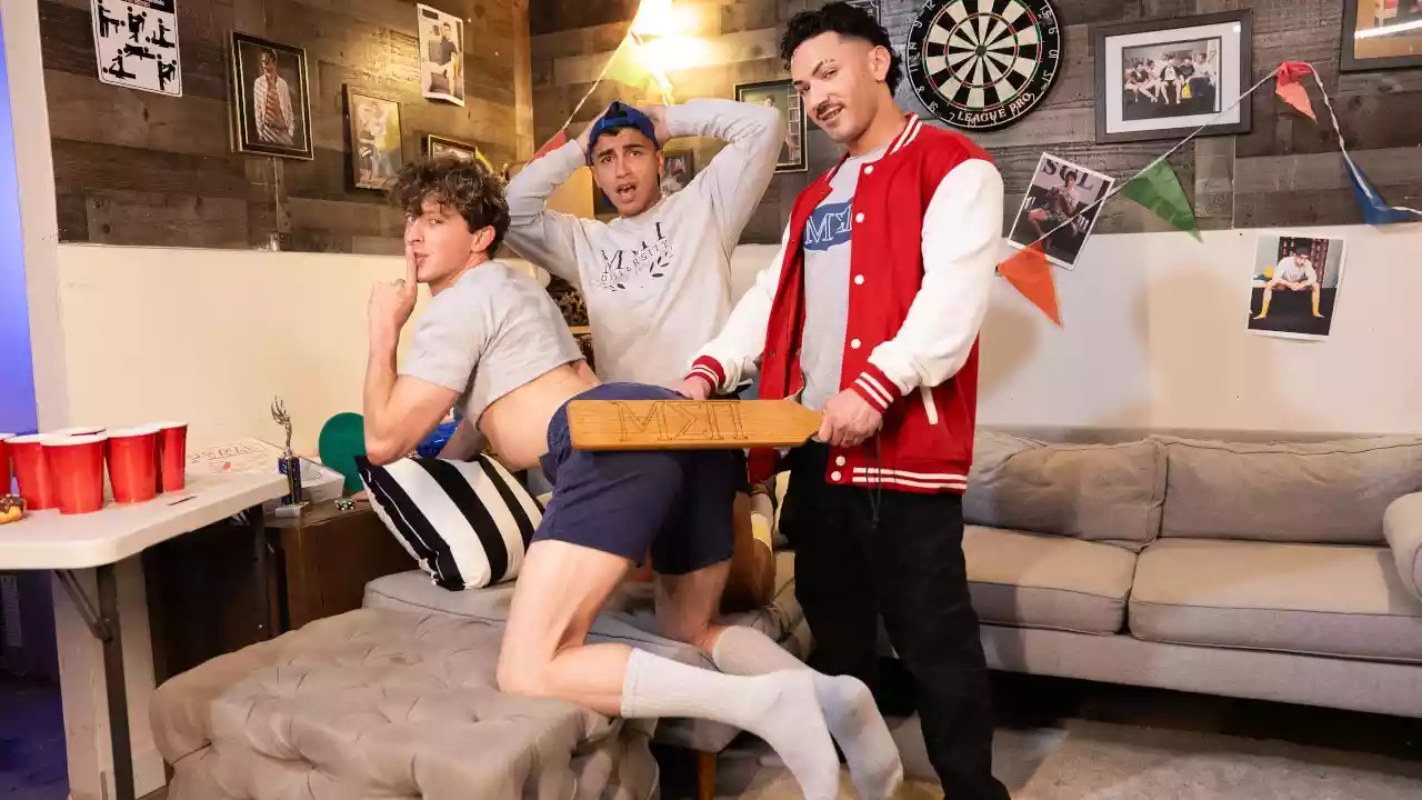 Horny Sophomore Bros, Part 3 – Siren Santiago and Danny Fantasy